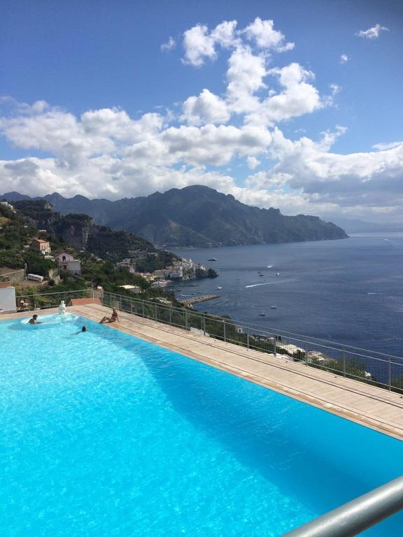 La Pizzerella Di Amalfi Lägenhet Exteriör bild